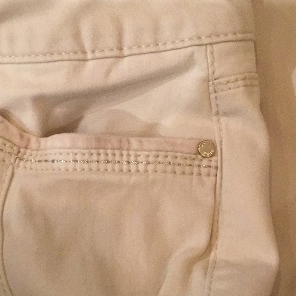 2 Pairs WHBM jeans “the Skinny“ size 6 Gray Cream - Picture 14 of 16